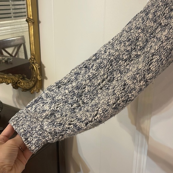 Mimi Maternity medium white and navy/grey sweater; band at bottom; oversized - Picture 2 of 9